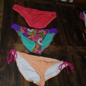 Set of 3 Bikini Bottoms - Size XL
